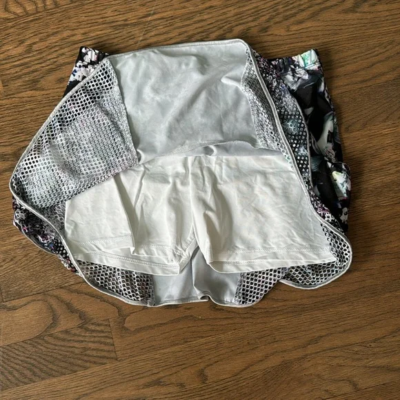 Denise Cronwall tennis set - racerback top NWT sz medium & NWOT skirt sz medium - Picture 3 of 4